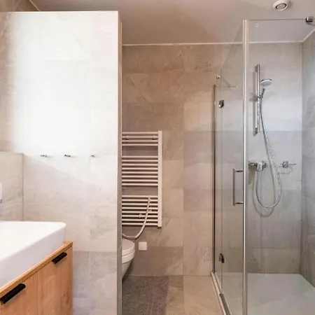 Evergreen Tale 3* Bystra