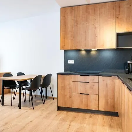 Aparthotel Evergreen Tale