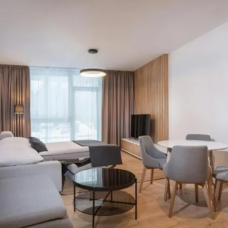 Evergreen Tale Aparthotel