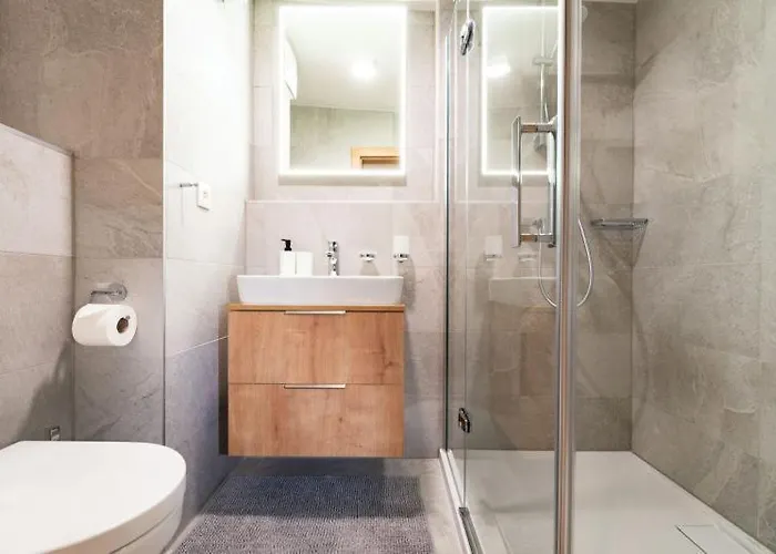 Evergreen Aparthotel 3*